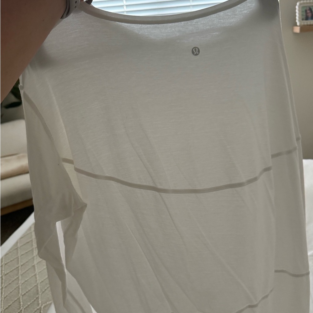 lululemon athletica White Long Sleeve Tee